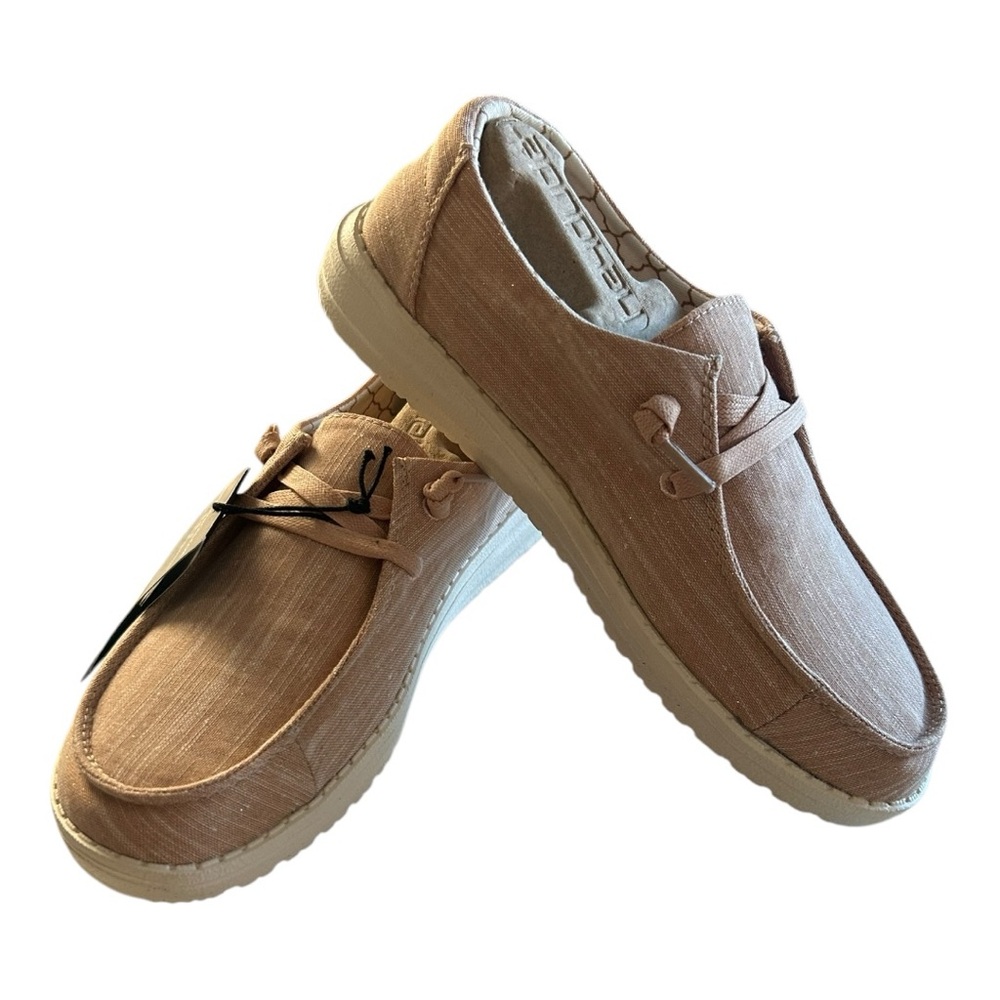 Hey Dude Wendy Size 7